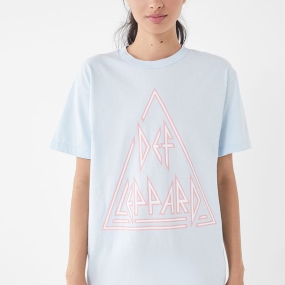 Urban Outfitter Day Brand Def Leppard Oversize Tee - Picture 1 of 4